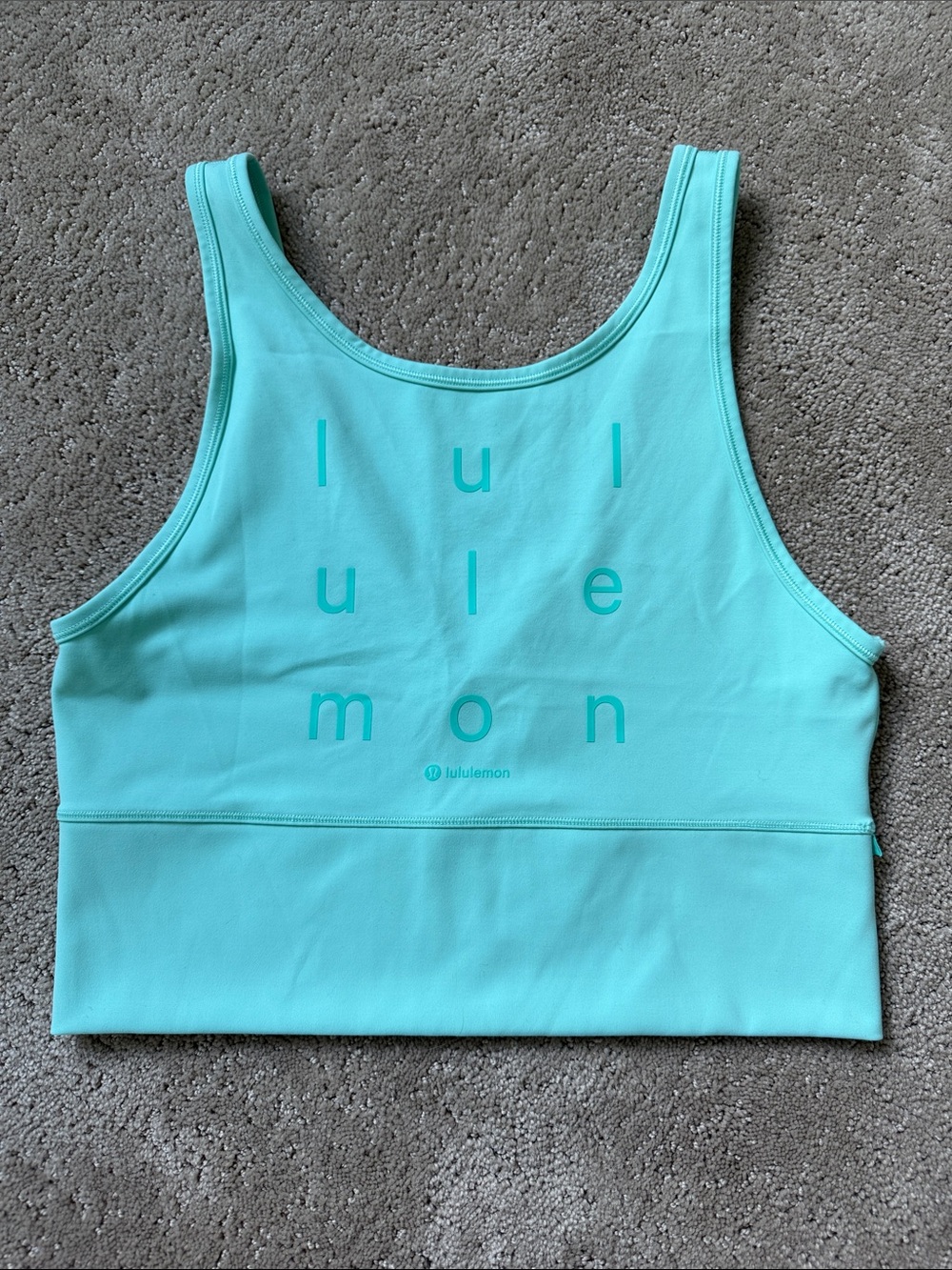 Lululemon Power Pivot Reversible Tank in Wild Mint